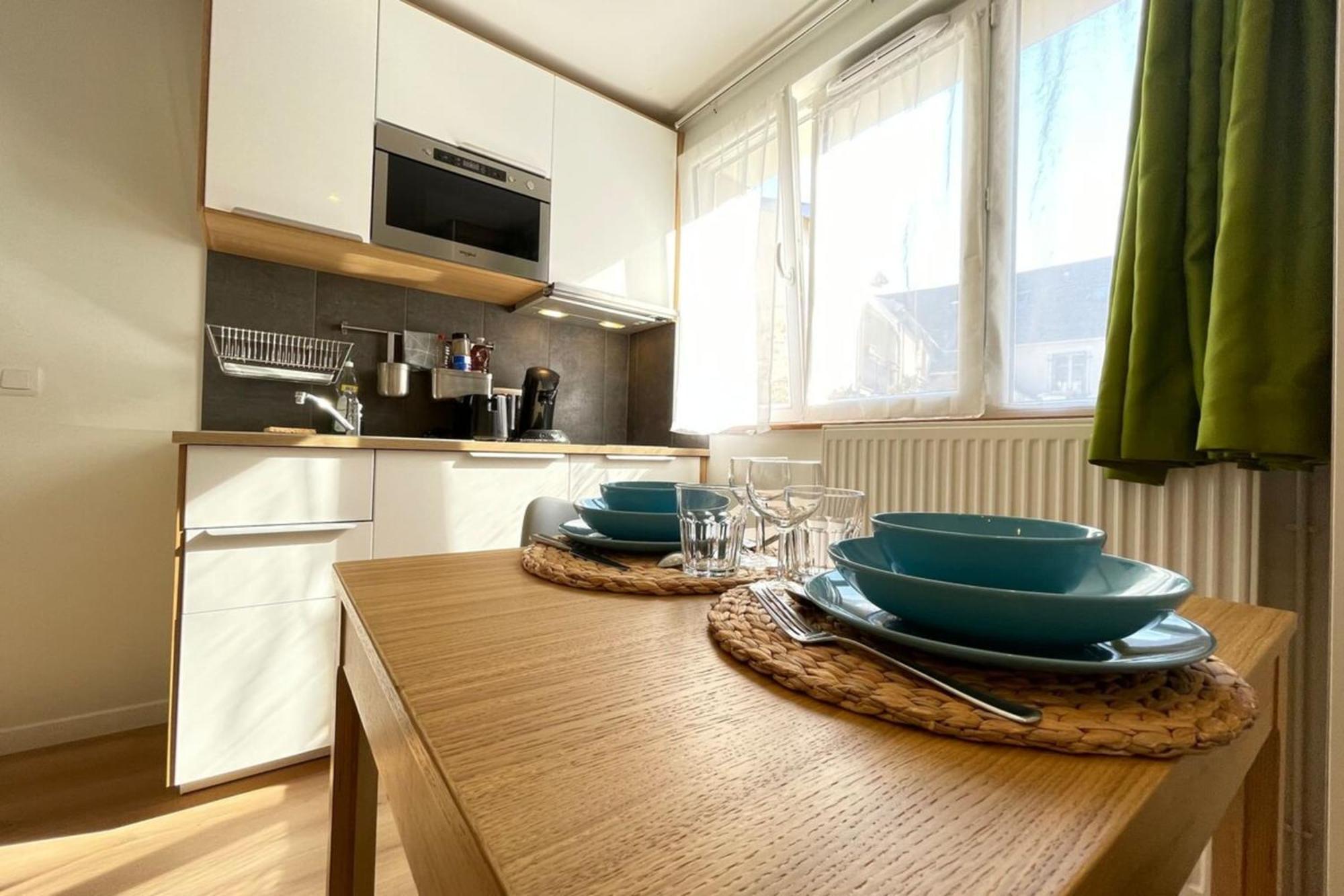 M4 Coeur Massy Rer Bc 600m - Orly20 Min Apartment *