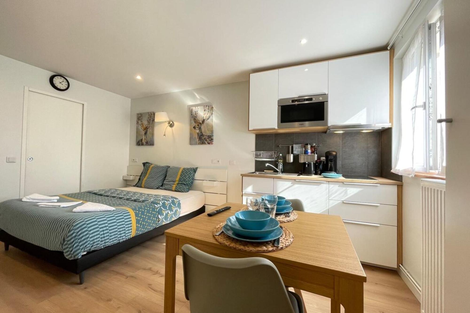 M4 Coeur Massy Rer Bc 600m - Orly20 Min Apartment *